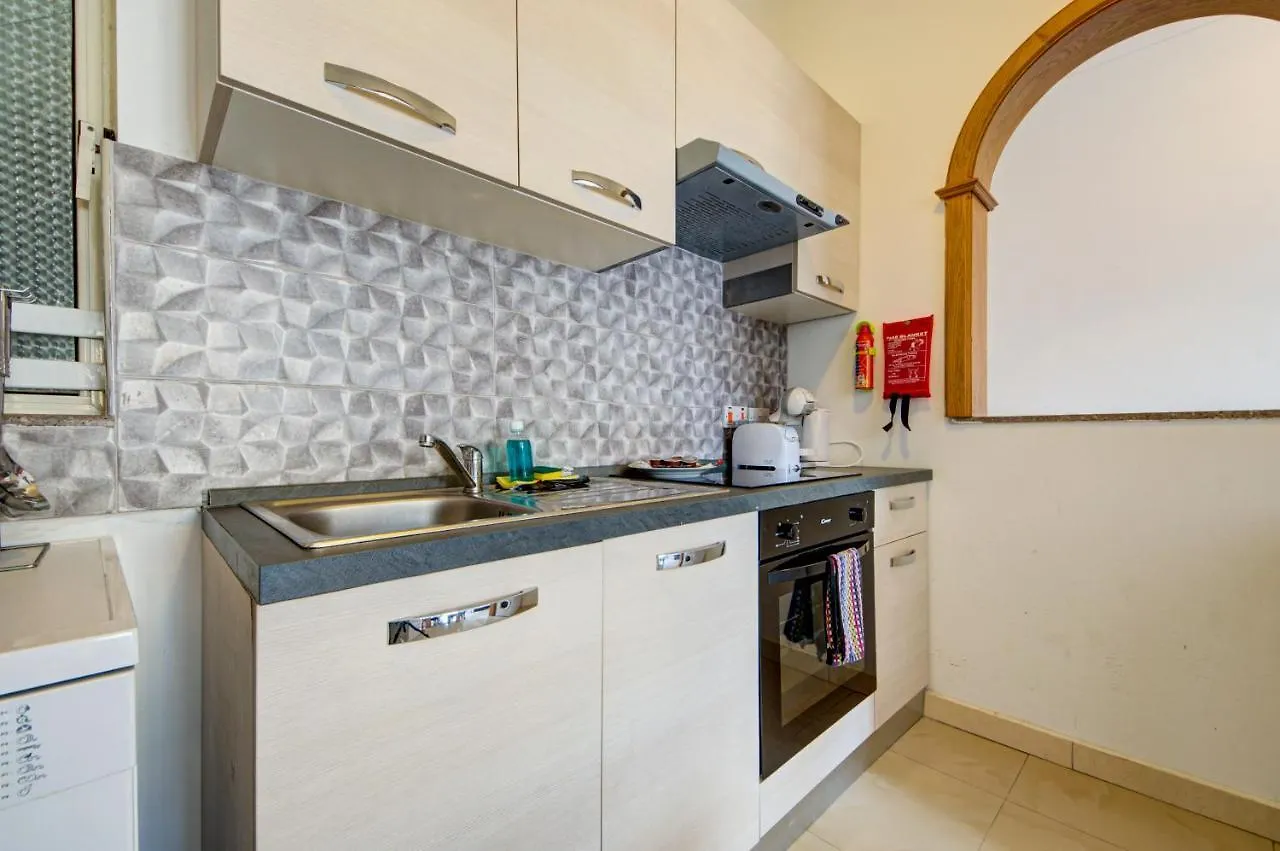 Don Rua Court 3 Bedroom Apartments By Shortletsmalta Sliema 0*,