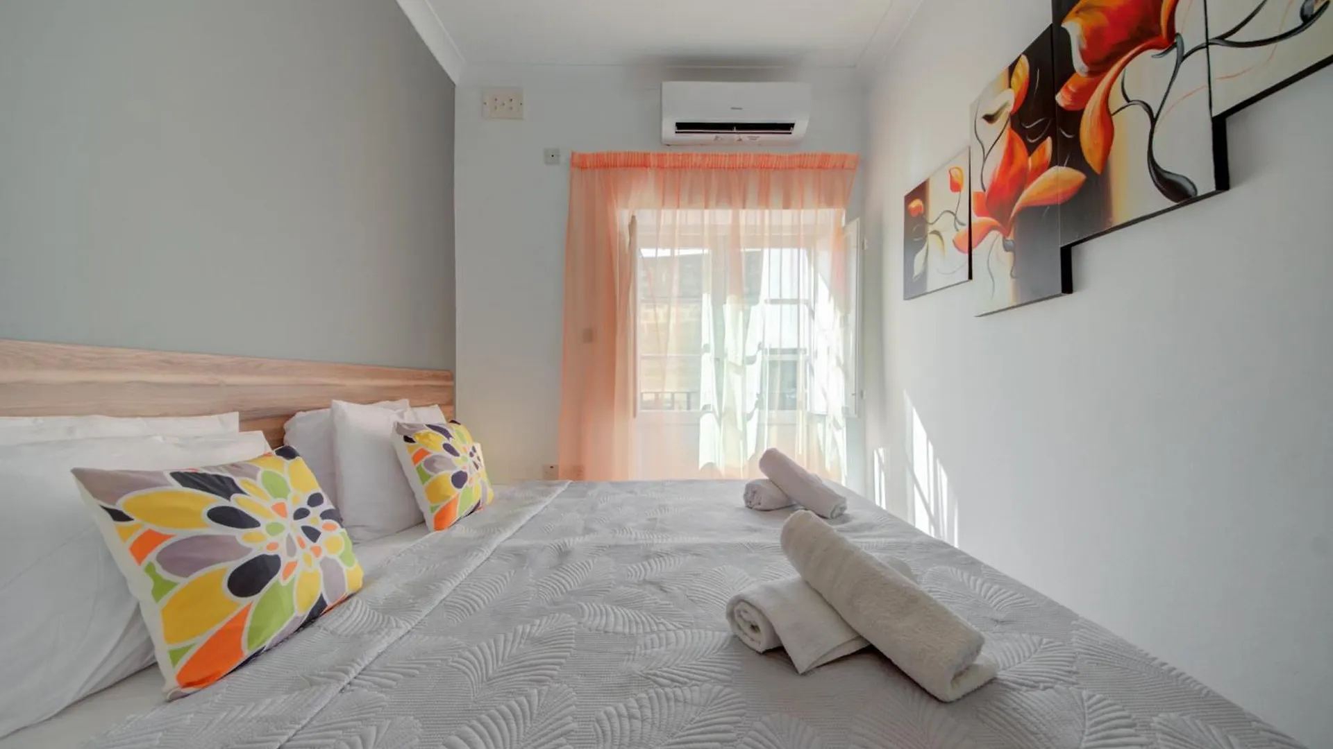 Don Rua Court 3 Bedroom Apartments By Shortletsmalta Sliema 0*,  Malta