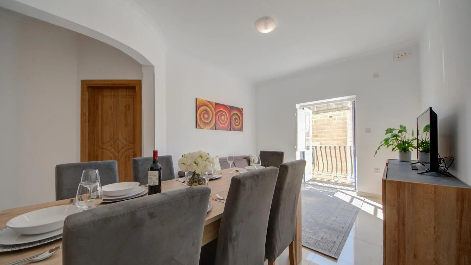 Don Rua Court 3 Bedroom Apartments By Shortletsmalta Sliema